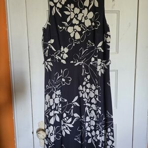 Elegant Black and White Floral Dress